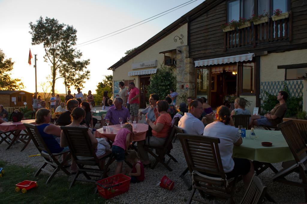 Le Bourdieu Hotel Durfort  Luaran gambar